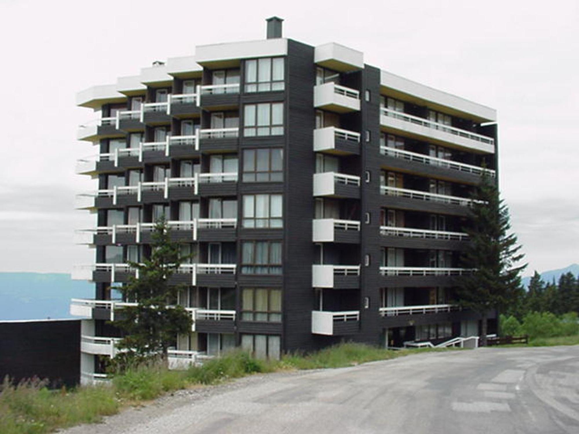 Appartement 2 Pieces Pour 4 Au Pied Des Pistes - Fr-1-340-14 Шамрус Екстериор снимка