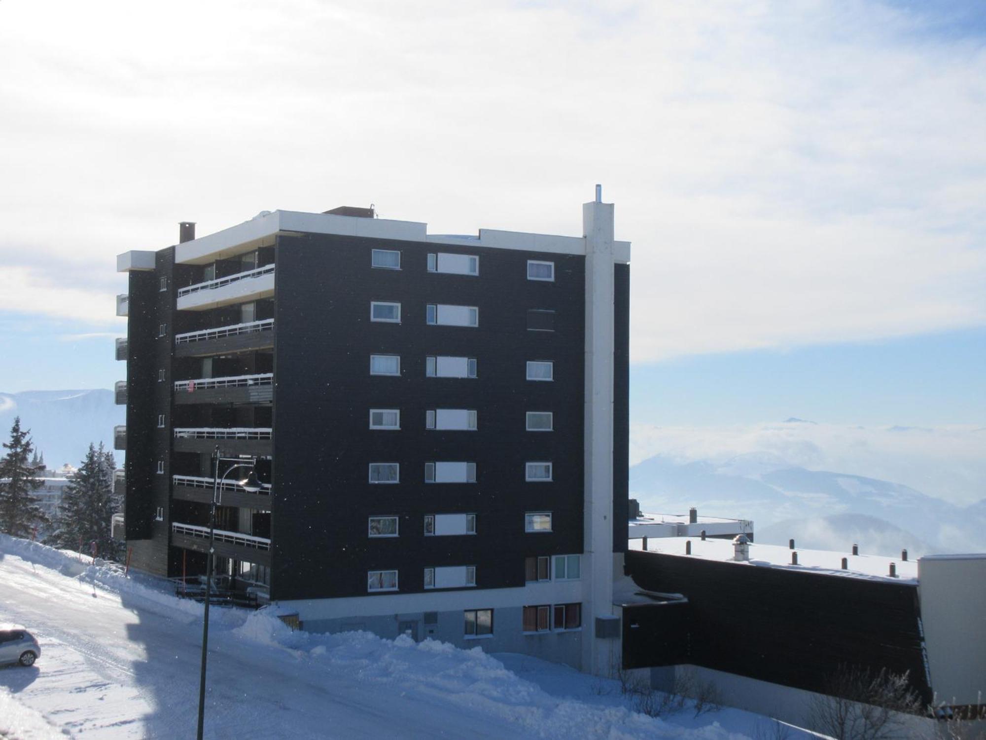 Appartement 2 Pieces Pour 4 Au Pied Des Pistes - Fr-1-340-14 Шамрус Екстериор снимка